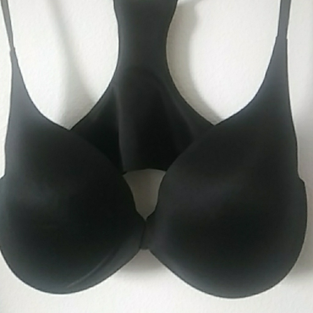 Victoria's secret black bra