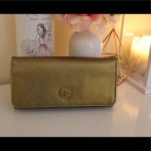 AUTHENTIC Tory Burch Trifold Wallet Metallic Gold