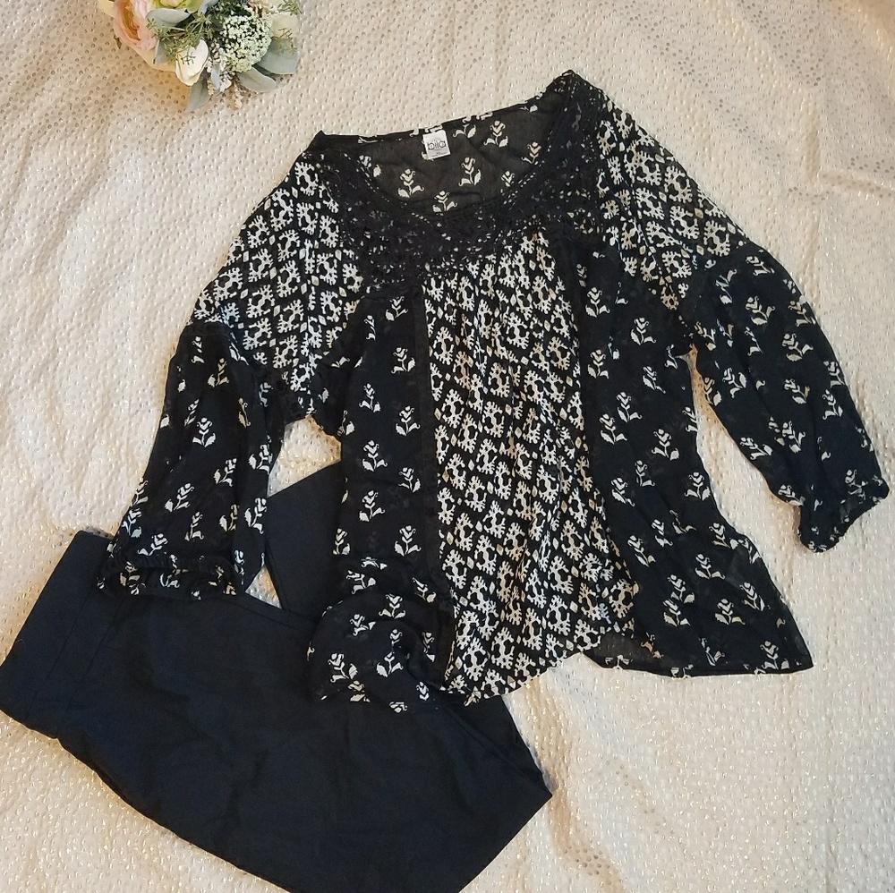 Flowy sheer black patterned career & casual blouse