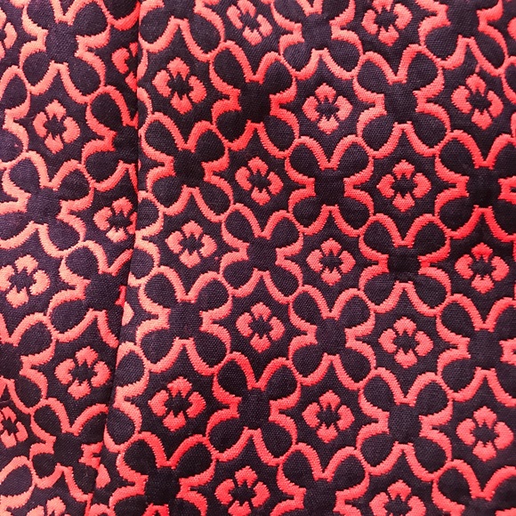 Patterned Shorts - Picture 3 of 3