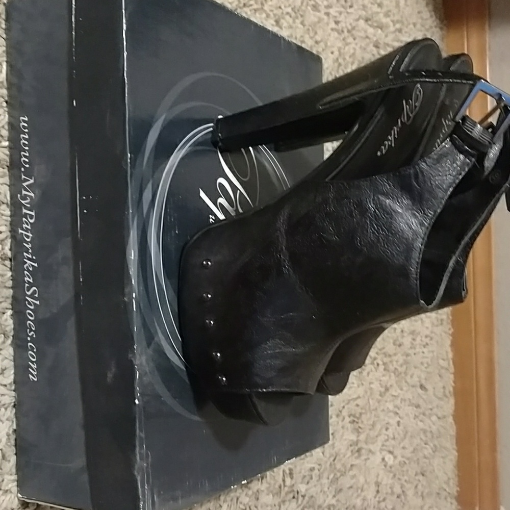 Black open toe heels