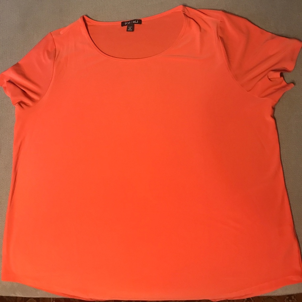 Scoop Neck Top