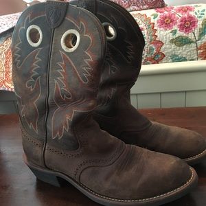 Women's Size 10 Ariat Boots