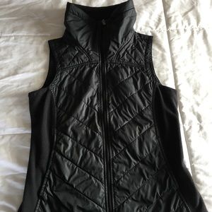 Columbia vest