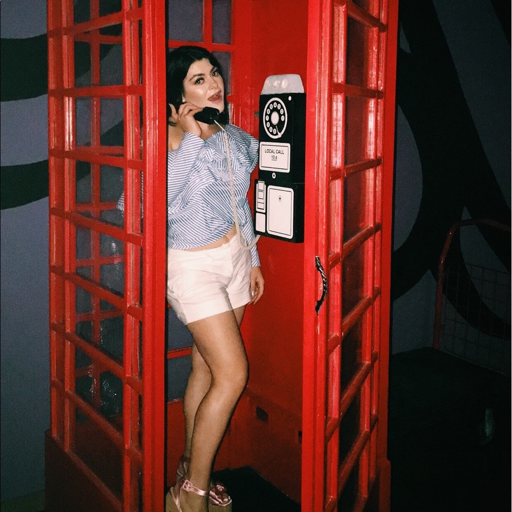 Meet your Posher, Thalia