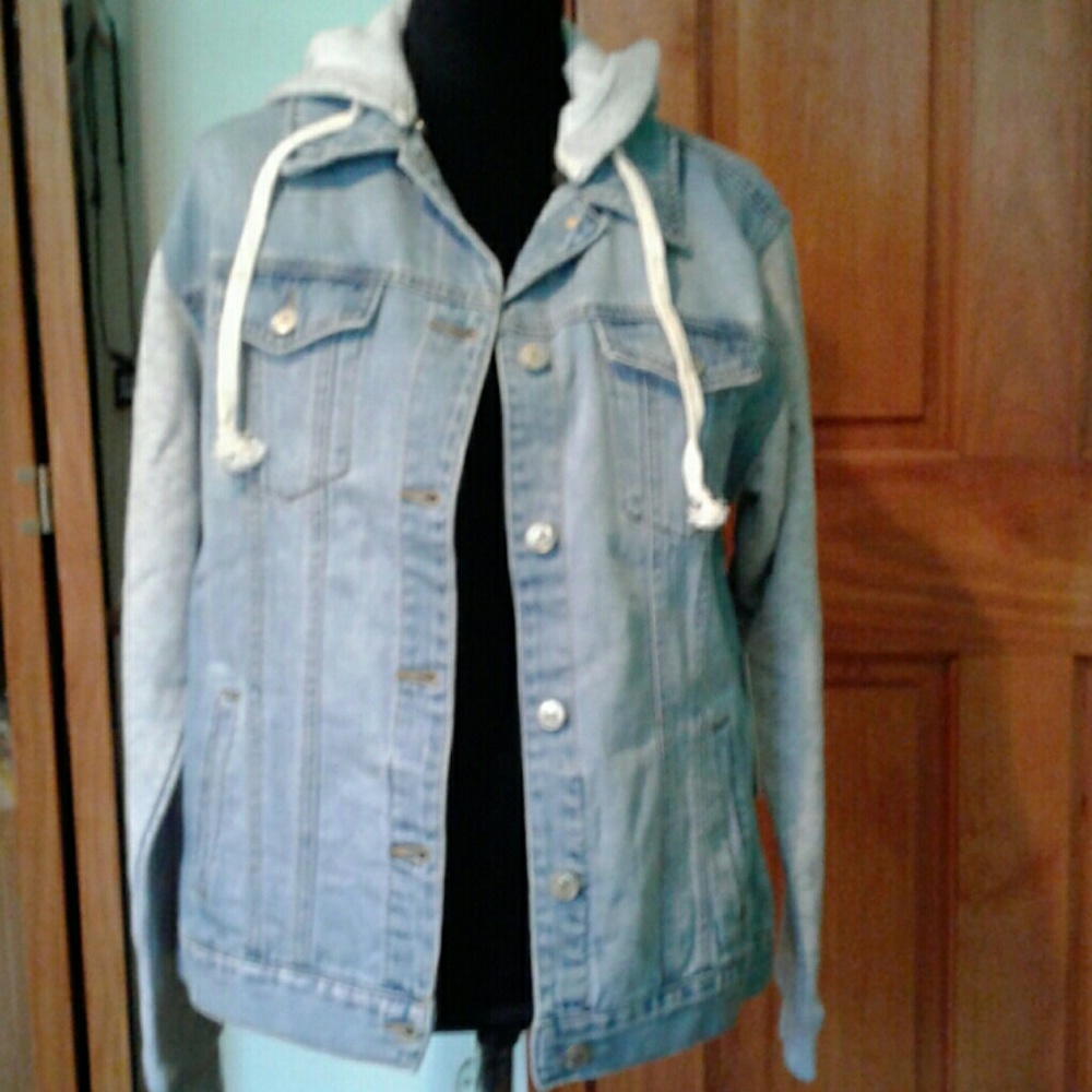 Forever 21 jacket with hood