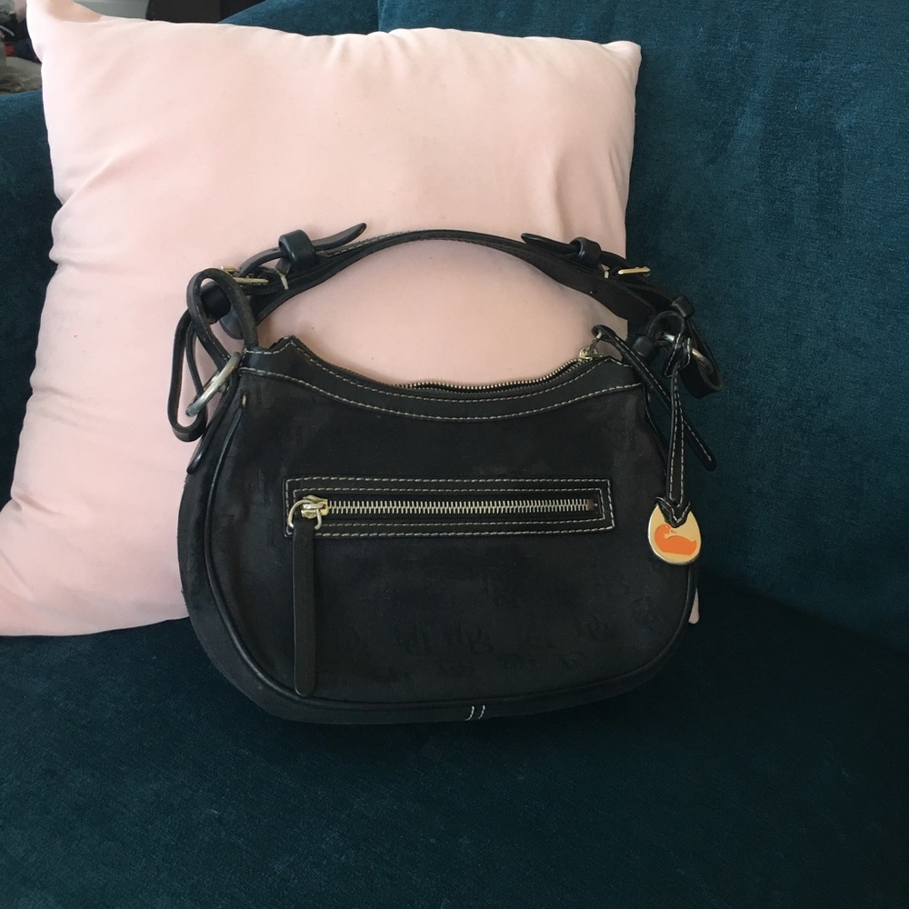 🦆 Dooney & Bourke Small Black Monogram Purse 🦆