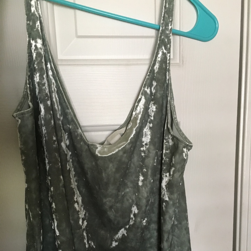 Velvet tank top bundle