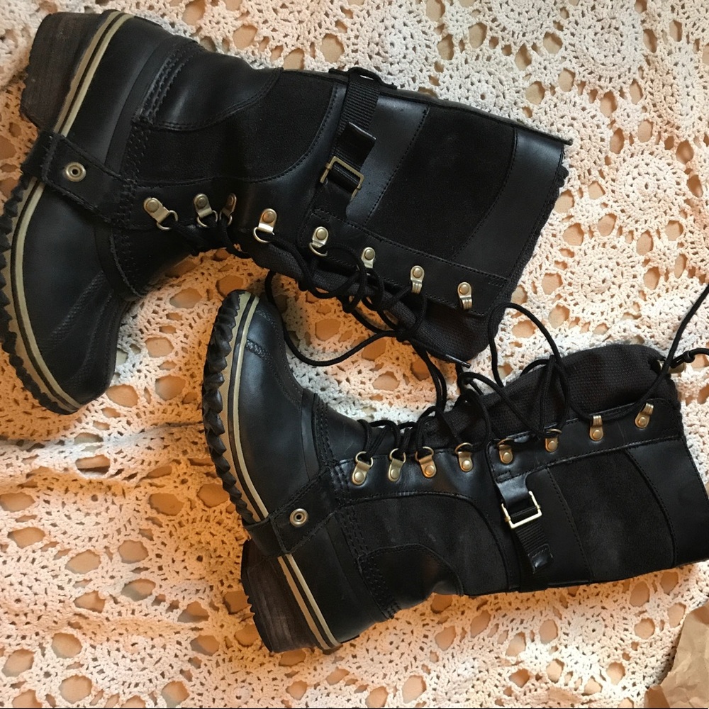 Sorel 7 conquest Carly boots