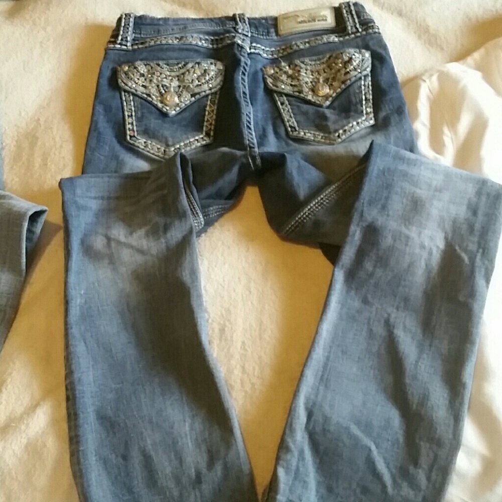 Women's jeans