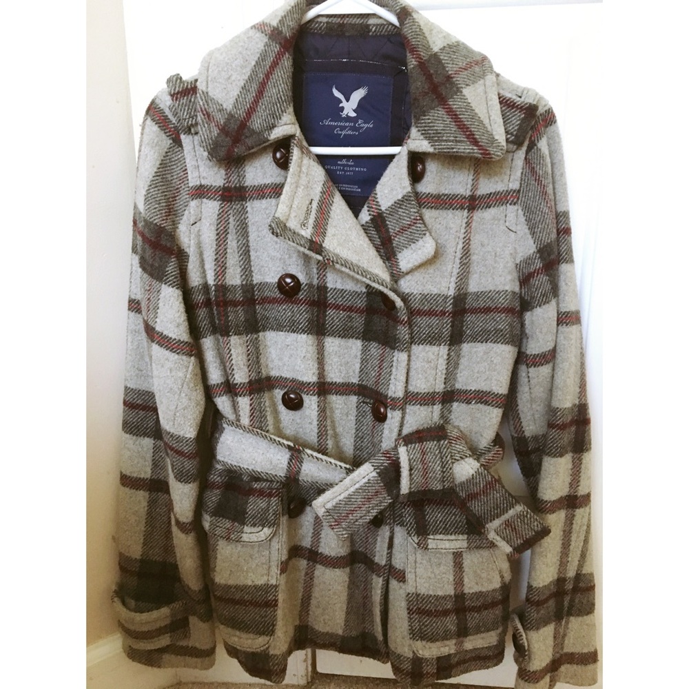 Women's peacoat
