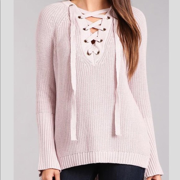 💙Host PiC Logan's Lace-up Sweater - Picture 4 of 4