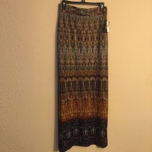 I.N. Studio maxi skirt