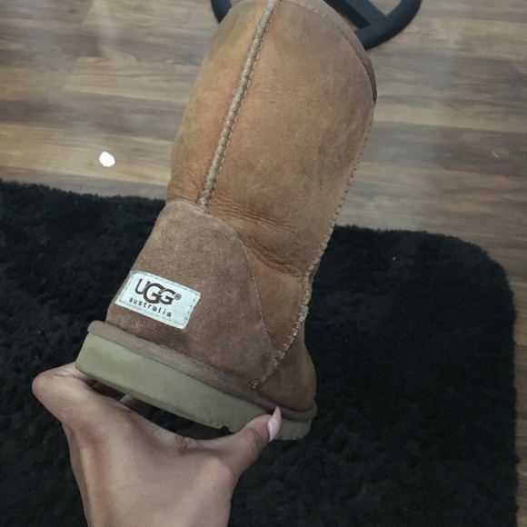 Uggs - Picture 2 of 3