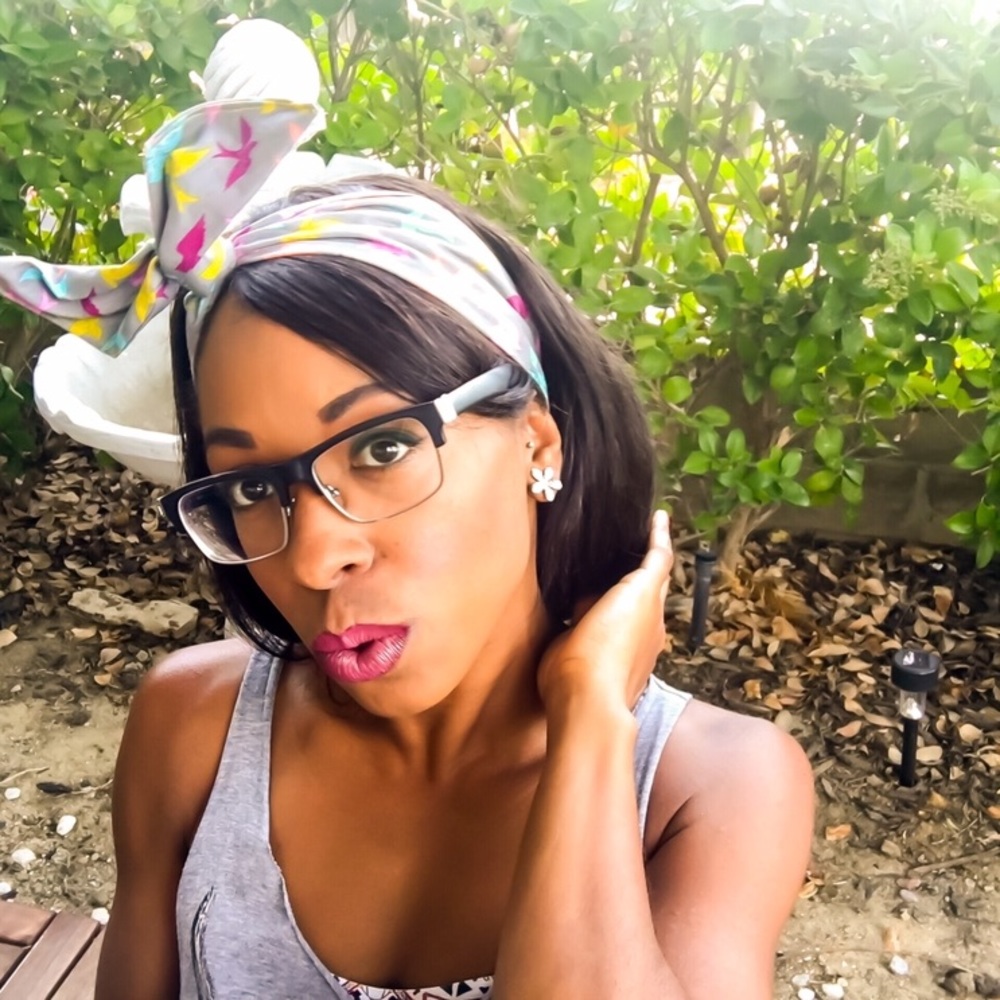 BellaBowsByRose Wire Headband