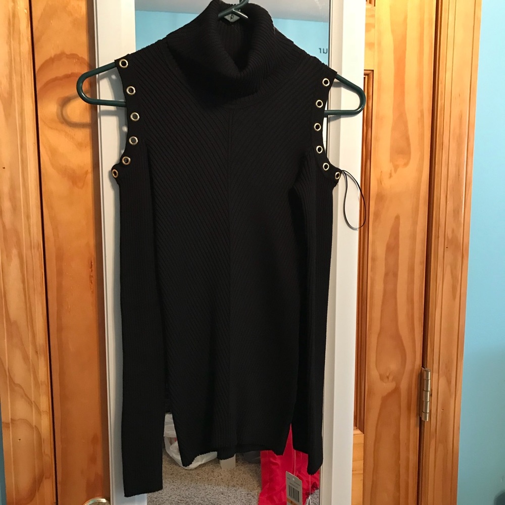 Brand new xoxo cold shoulder sweater!