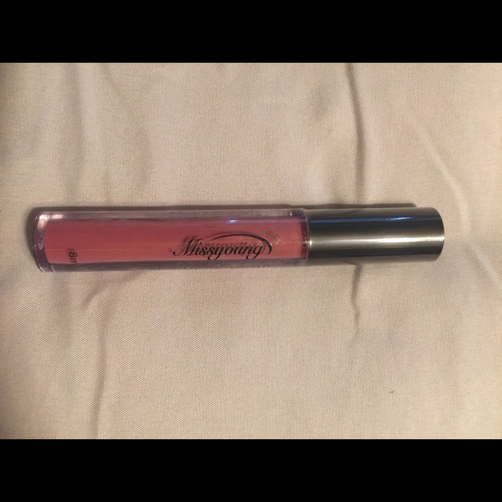 New lipstick nude rose