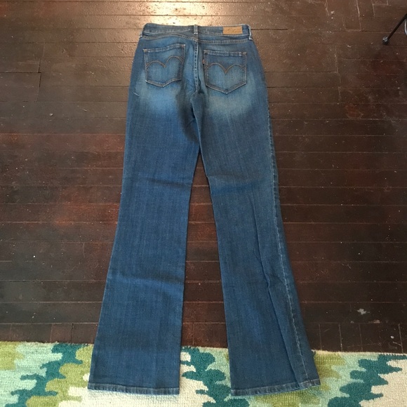 Jeans - Picture 2 of 3