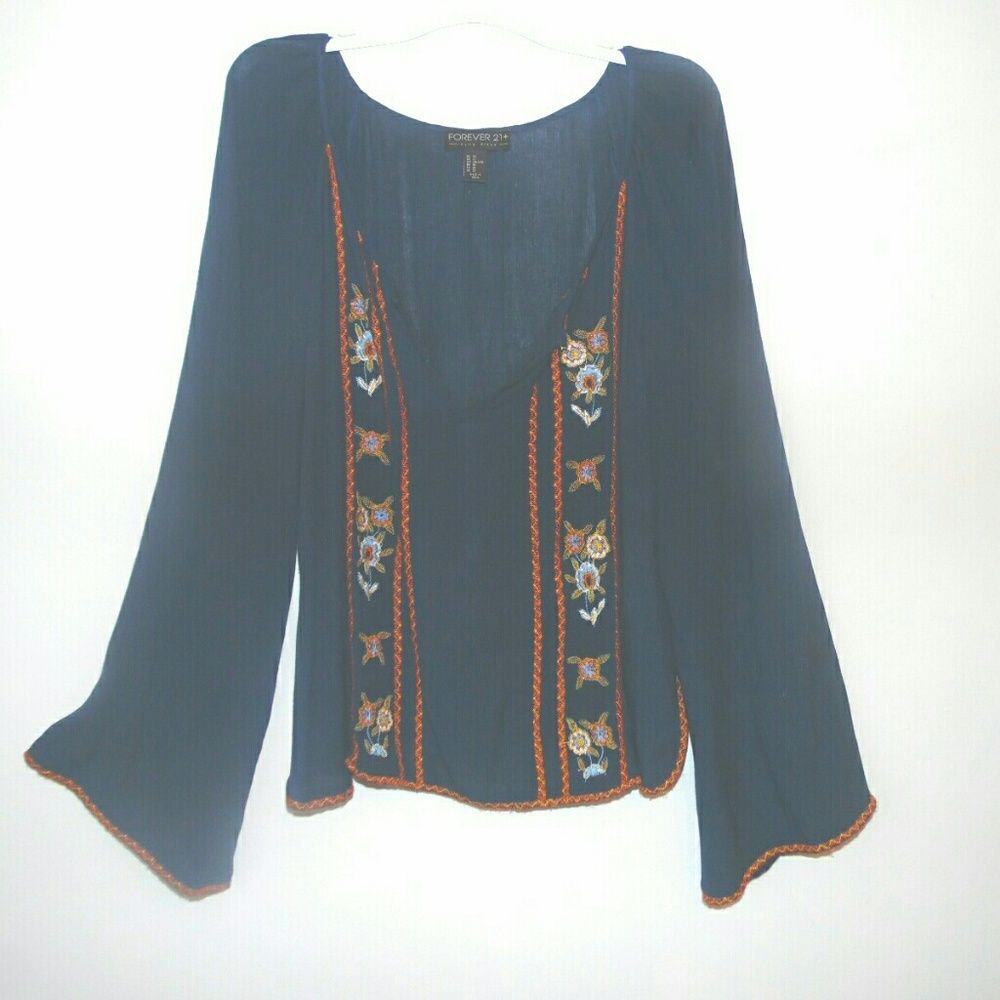 PLUS SIZE TOP