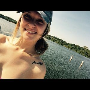 Meet your Posher, Taylor