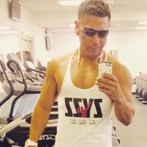 Meet your Posher, Evan