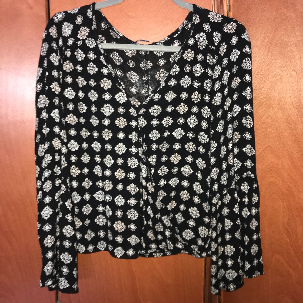 American Eagle long sleeve top