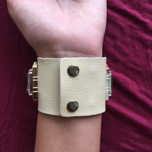 💎Handmade Jeweled Vegan Leather Snap Bracelet💎 - Picture 7 of 7