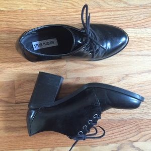 Steve Madden Schoolgirl bootie