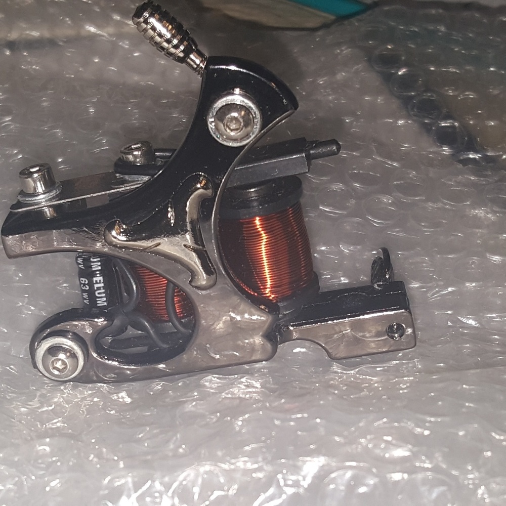 tattoo machine