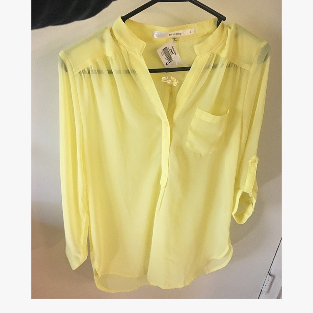 Lovely new with tags chiffon blouse