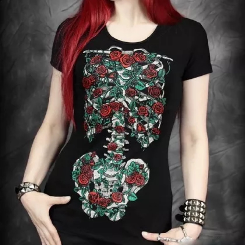 Restyle Blooming Roses Skeleton Ribcage T Shirt