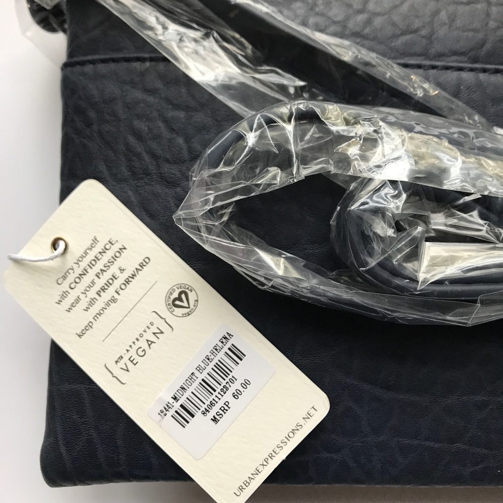 Sale Reduced Urban Expressions Vegan Crossbody - Picture 5 of 7