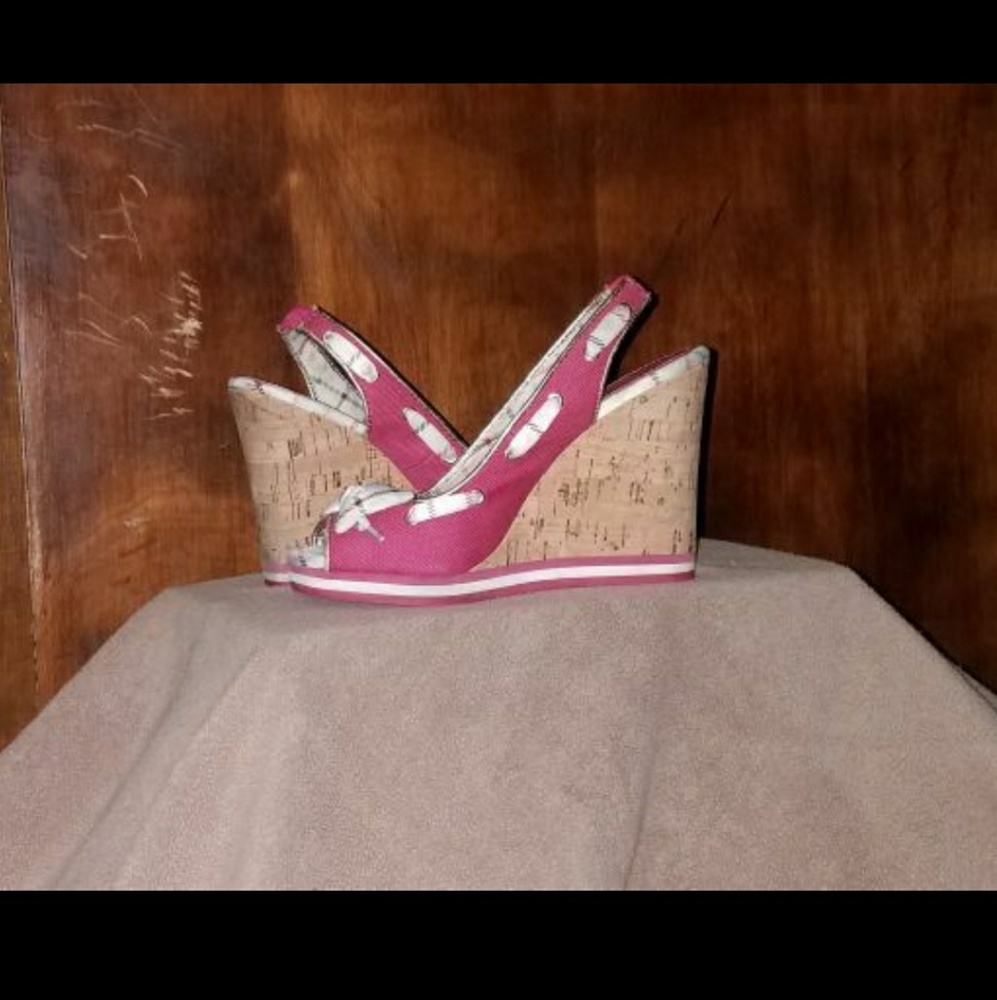 Coach Signature Wedges Plaid Sandals Pink Heels 6