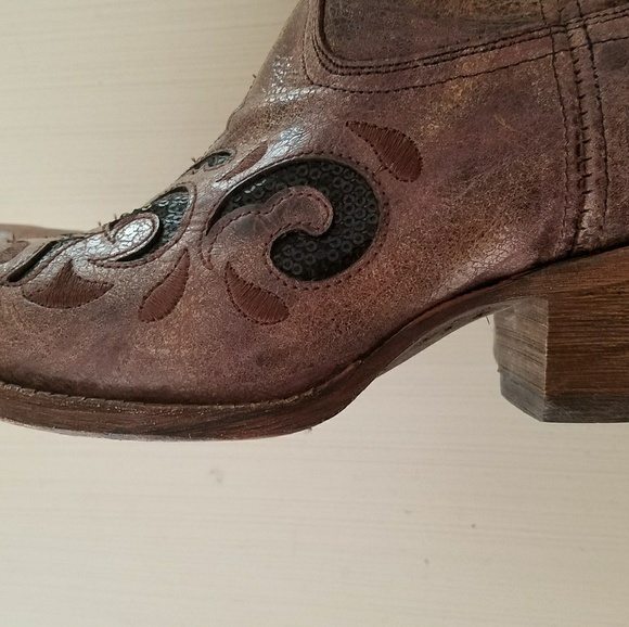 *SOLD OUT* CORRAL Sequin Inlay Cowgirl Boot - Picture 4 of 8