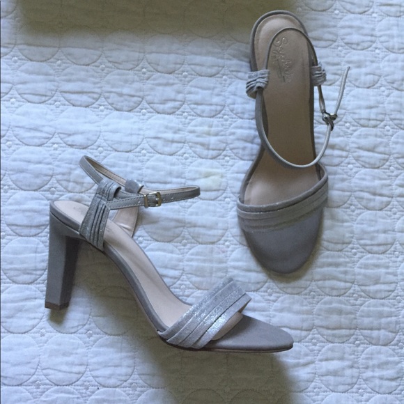 Seychelles Prime Pump Sandal Silver Taupe 10 - Picture 4 of 6