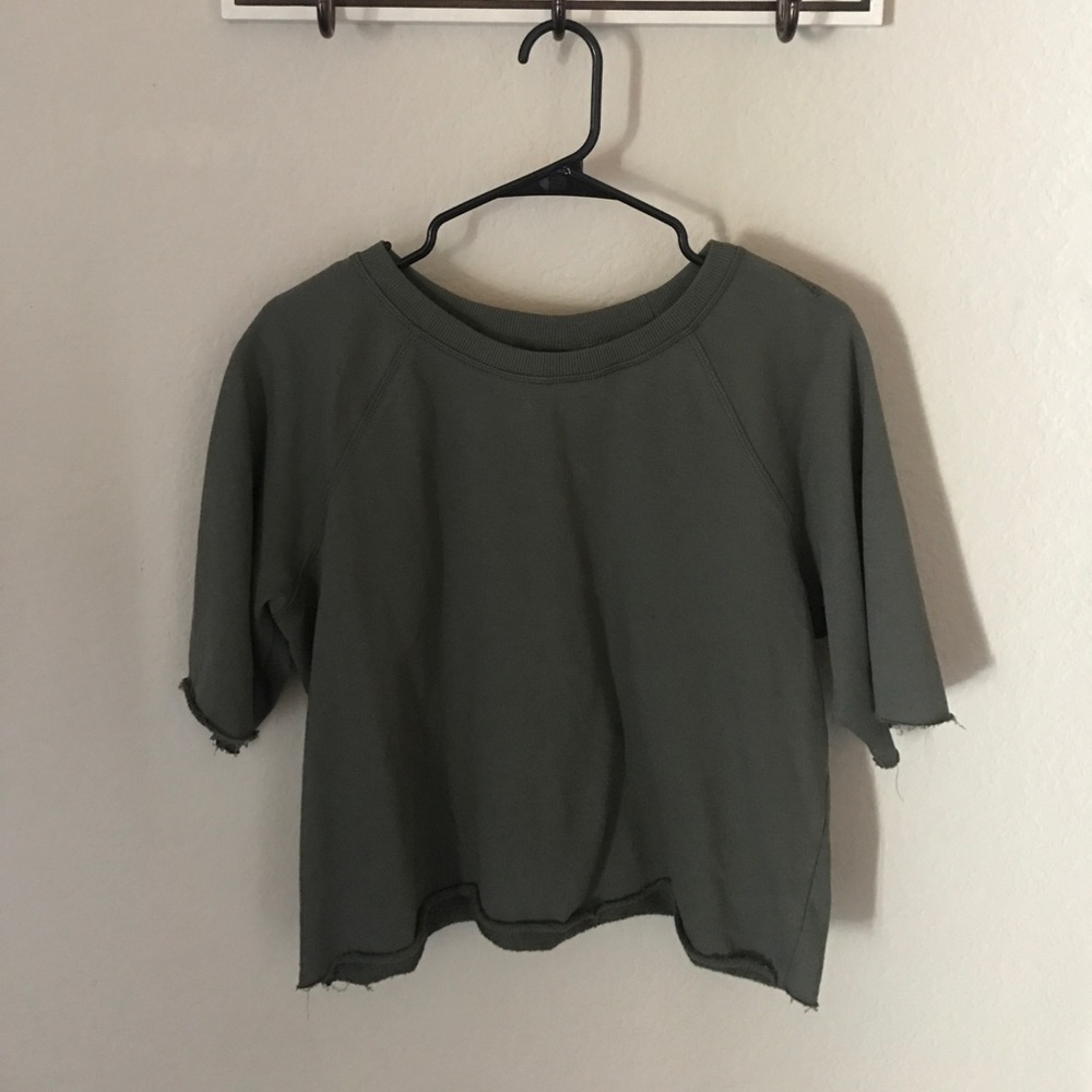Cropped Green Sweatshirt