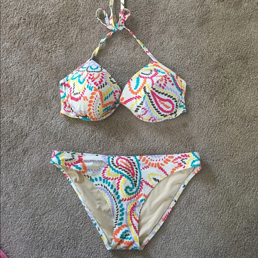 Patterned Victoria's Secret swim / bathing suit