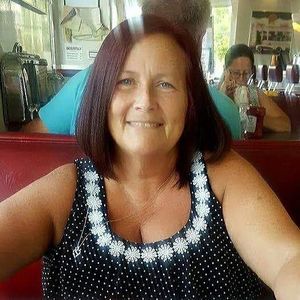 Meet your Posher, Ellen