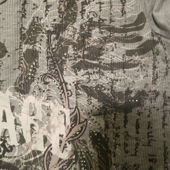 Maurices size 1 plus Gray Top - Picture 4 of 4