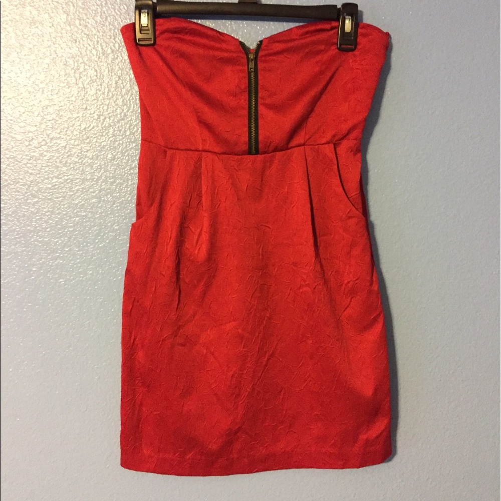 Fun party dress 👗