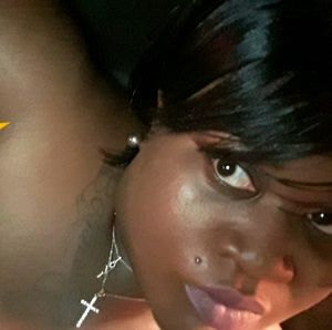 Meet your Posher, Sharmane