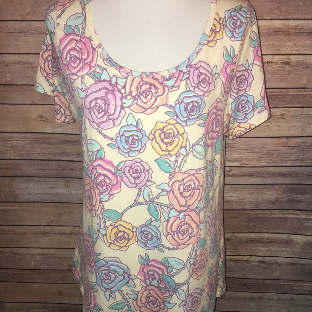 Lularoe Floral Classic T