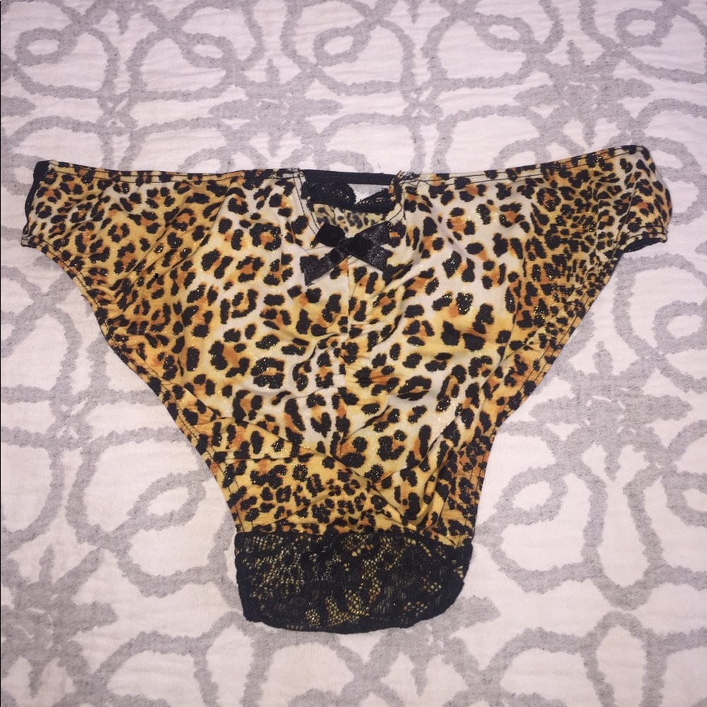 Leopard, Lace & Fishnet Bikini with Gold ✨New✨ - Picture 3 of 4