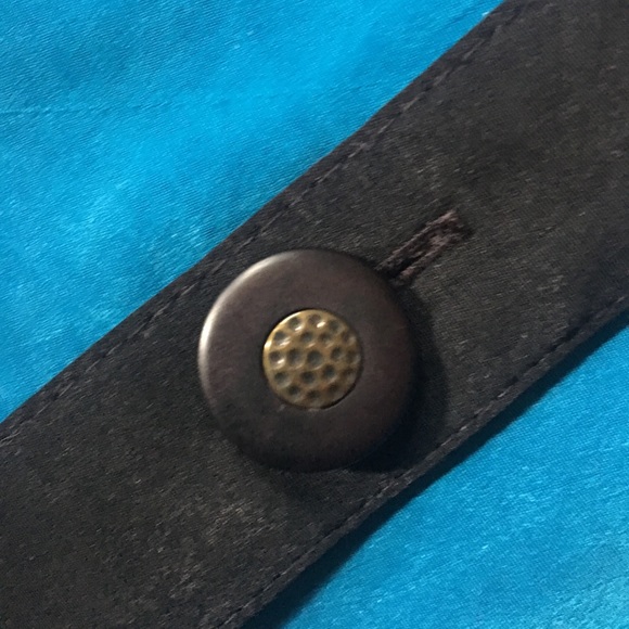 🌟🌟Vintage 80s Colorblock Button Top🌟🌟 - Picture 3 of 4