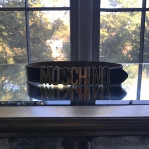Moschino belt