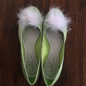 Tinkerbell Shoes! Very cute!