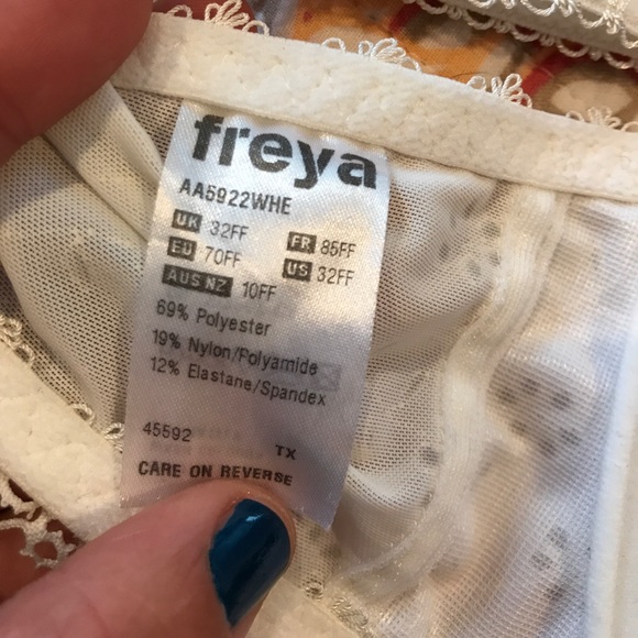 Freya unlined full coverage bra. - Picture 5 of 5