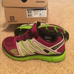 Women's 8, Salomon X-mission 2 W