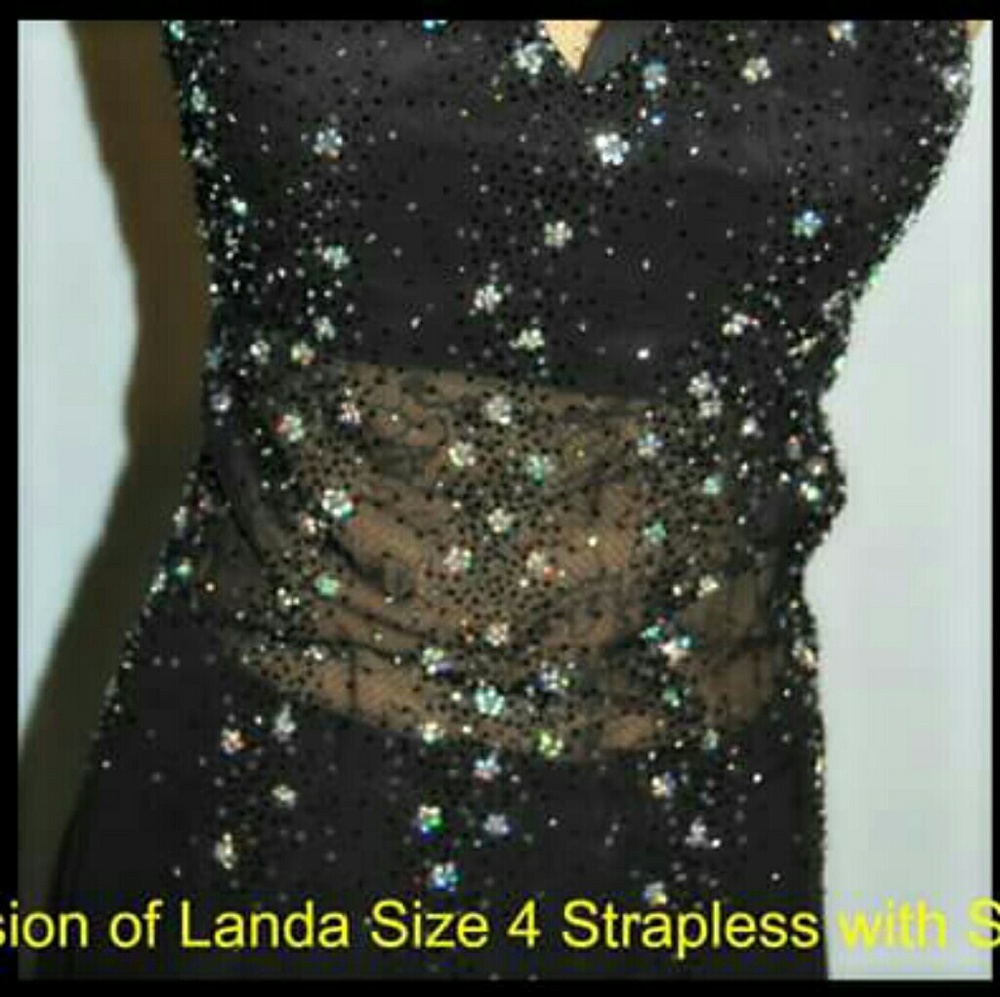 Formal dress size 4 by Landa