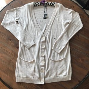 EXPRESS V NECK CARDIGAN NWT